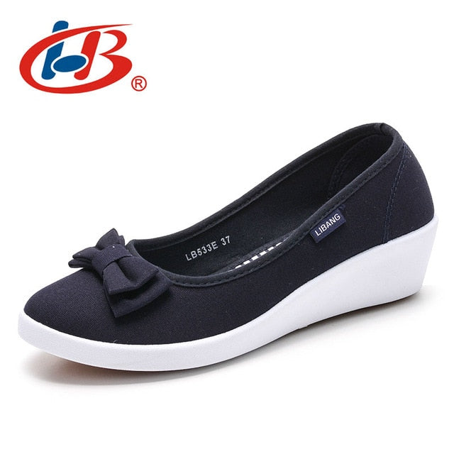 Breathable  Women Canvas