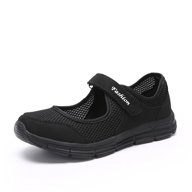 Lightweight Breathable Mesh Shoe