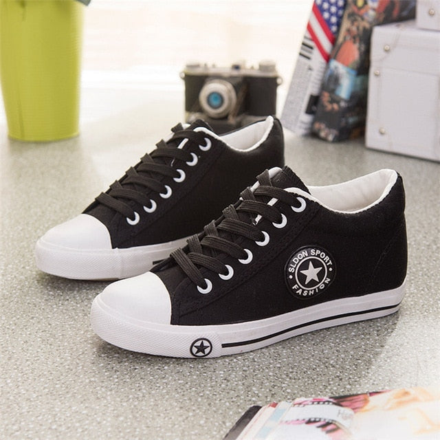 Vulcanize Stars  Sneakers for woman