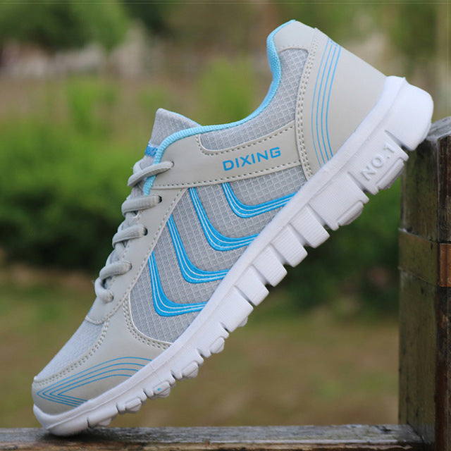 Light Women Sneakers