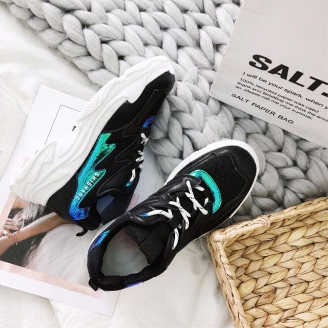 New simple retro fashion women's shoes