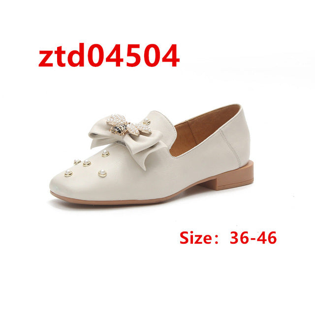 White Sneakers for woman