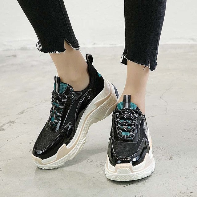Autumn breathable Female footware