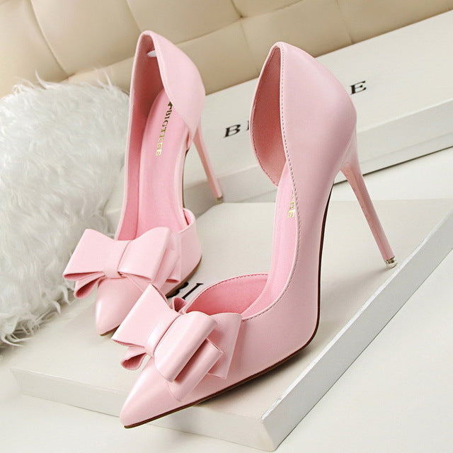 Hollow Pointed High Heels