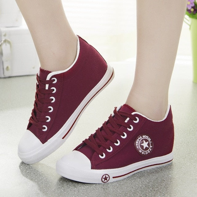 Vulcanize Sneakers Lace-Up Ladies